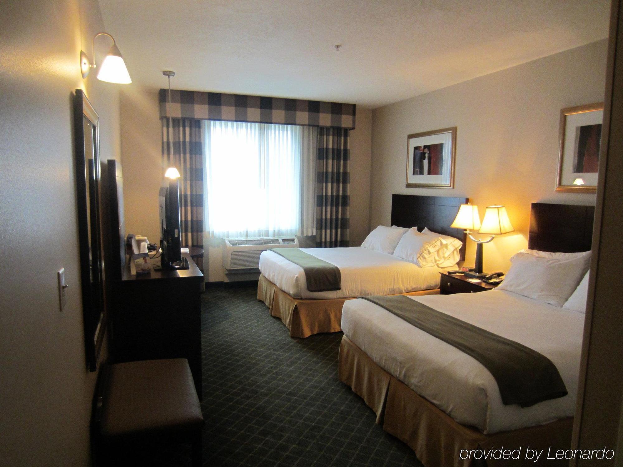 Holiday Inn Express Hotel & Suites Medford-Central Point By Ihg Eksteriør billede